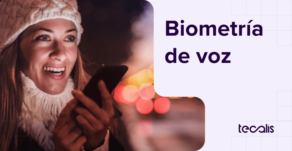 Chica enviando nota de voz